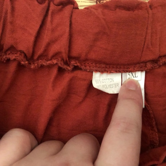 Burnt Orange Flowy Short - Picture 2 of 2